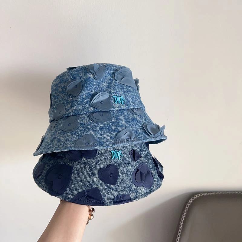 Christian Dior Caps WeatherProof 259309