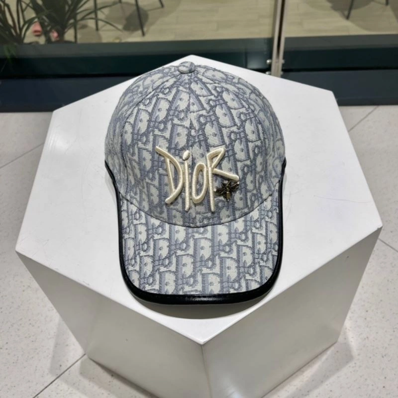 Christian Dior Caps Youthful 259295