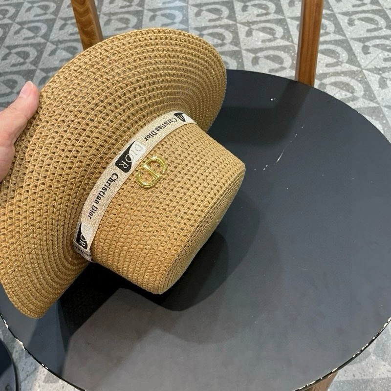 Christian Dior Caps Trendy 259287