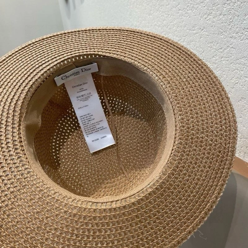 Christian Dior Caps Trendy 259287