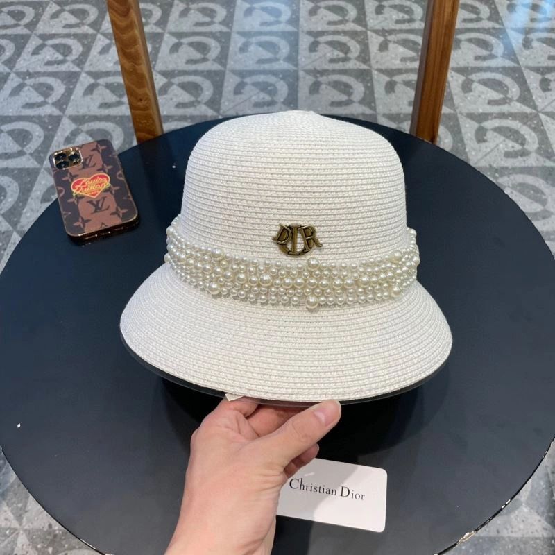 Christian Dior Caps Practical 259298