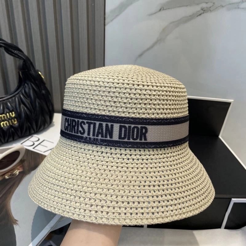 WellDesigned Christian Dior Caps 259261