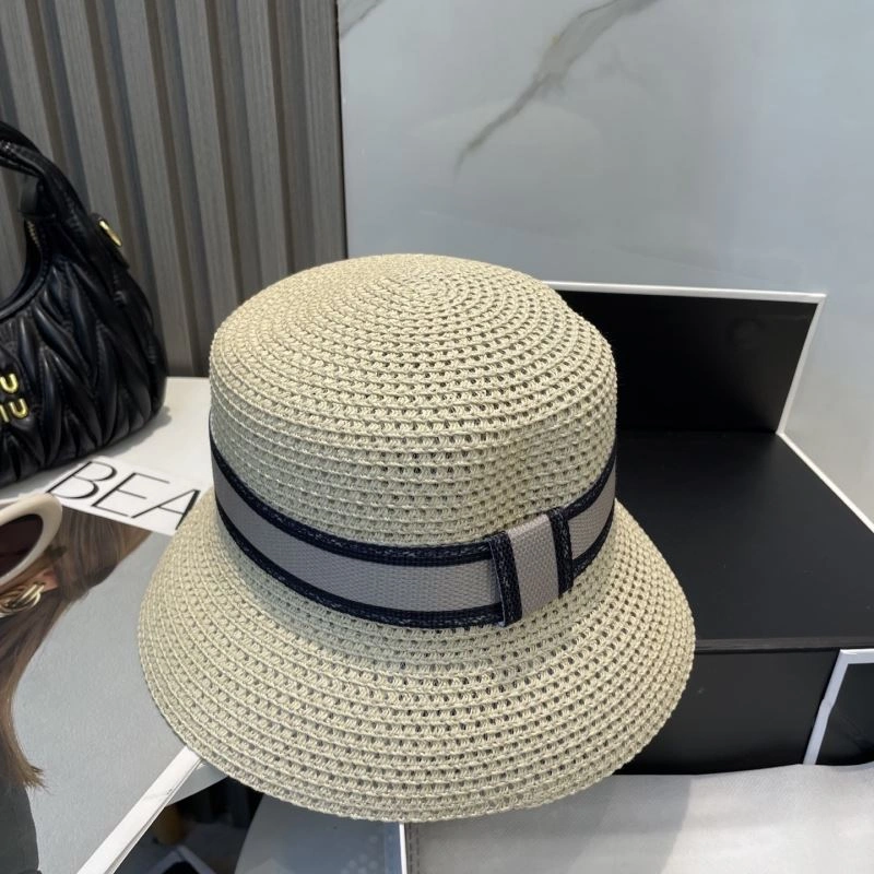 WellDesigned Christian Dior Caps 259261