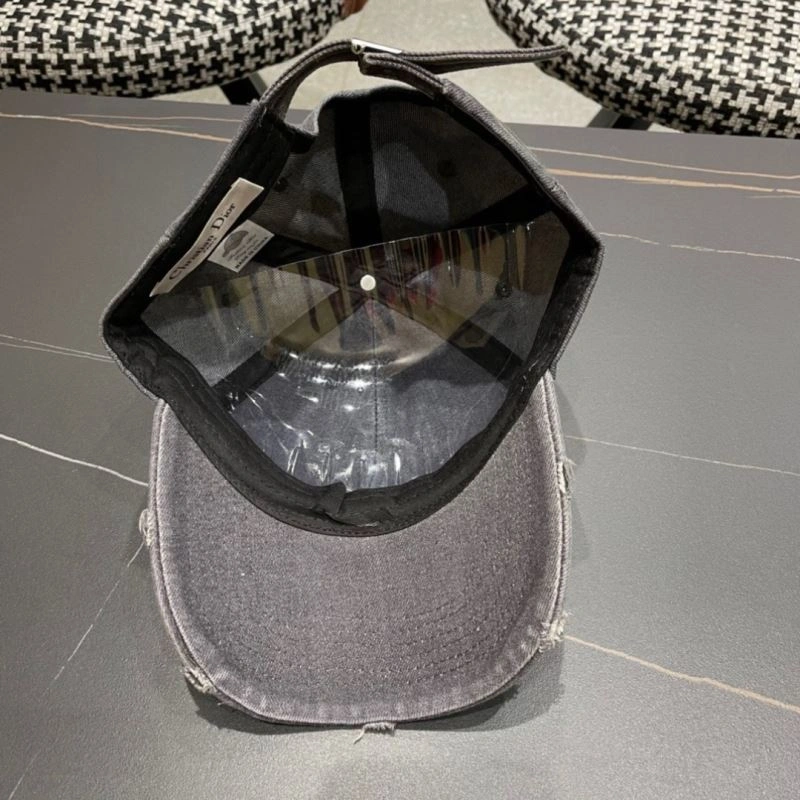 Lightweight Christian Dior Caps 259252