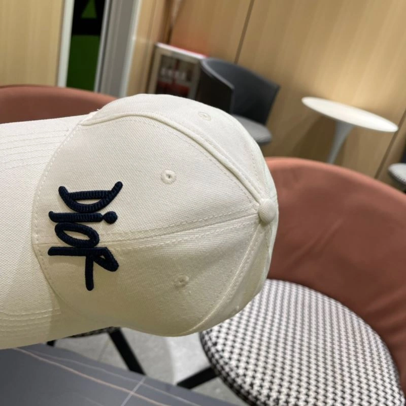 Christian Dior Caps UrbanChic 259268