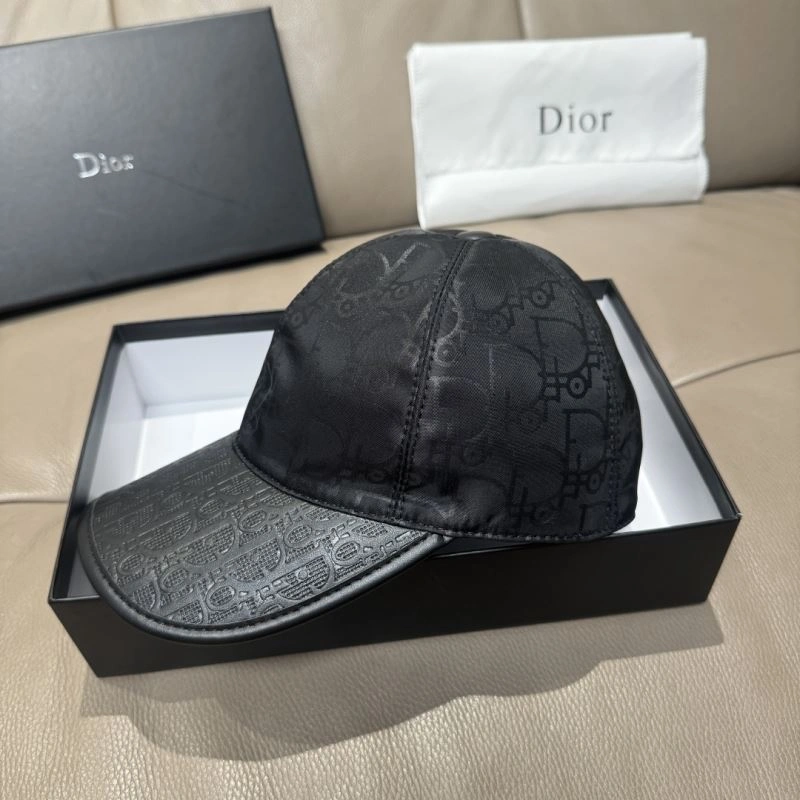 ModernLook Christian Dior Caps 259242