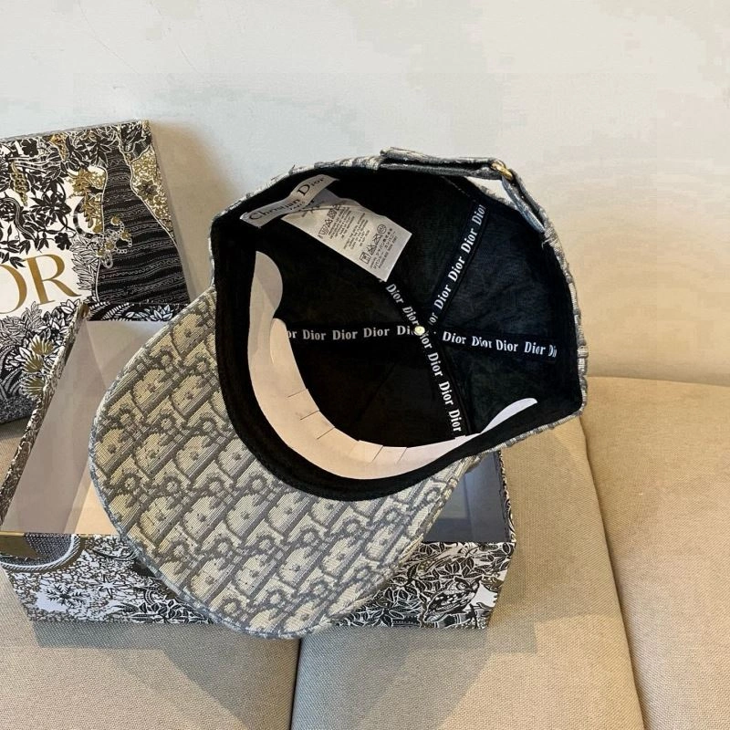 Christian Dior Caps Affordable 259238
