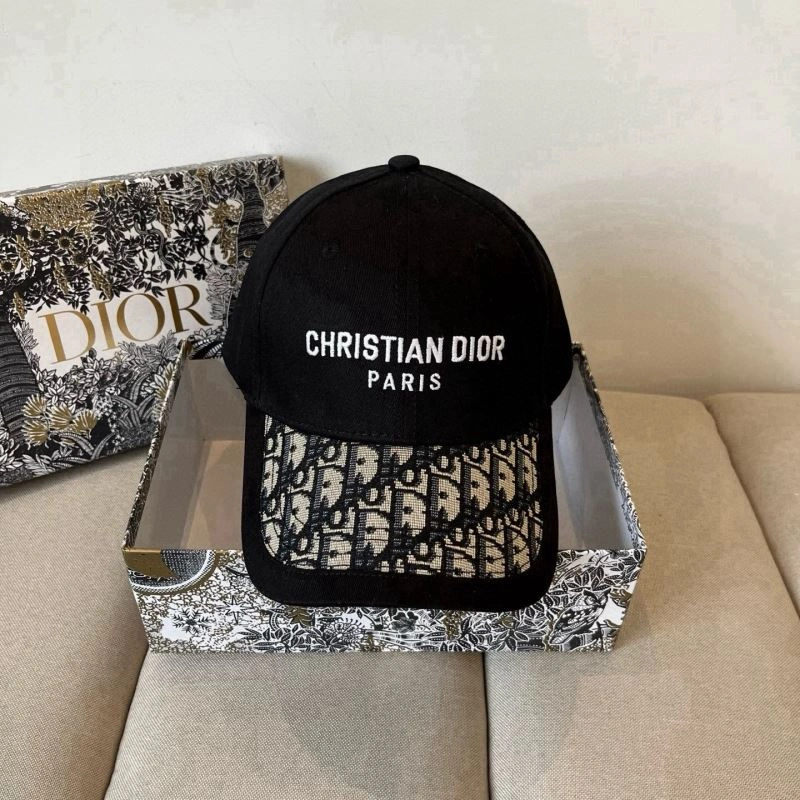 Flexible Christian Dior Caps 259236