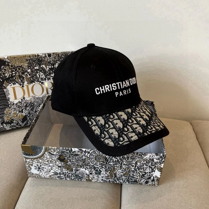 Flexible Christian Dior Caps 259236