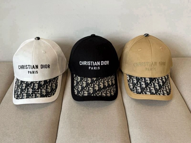 Flexible Christian Dior Caps 259236