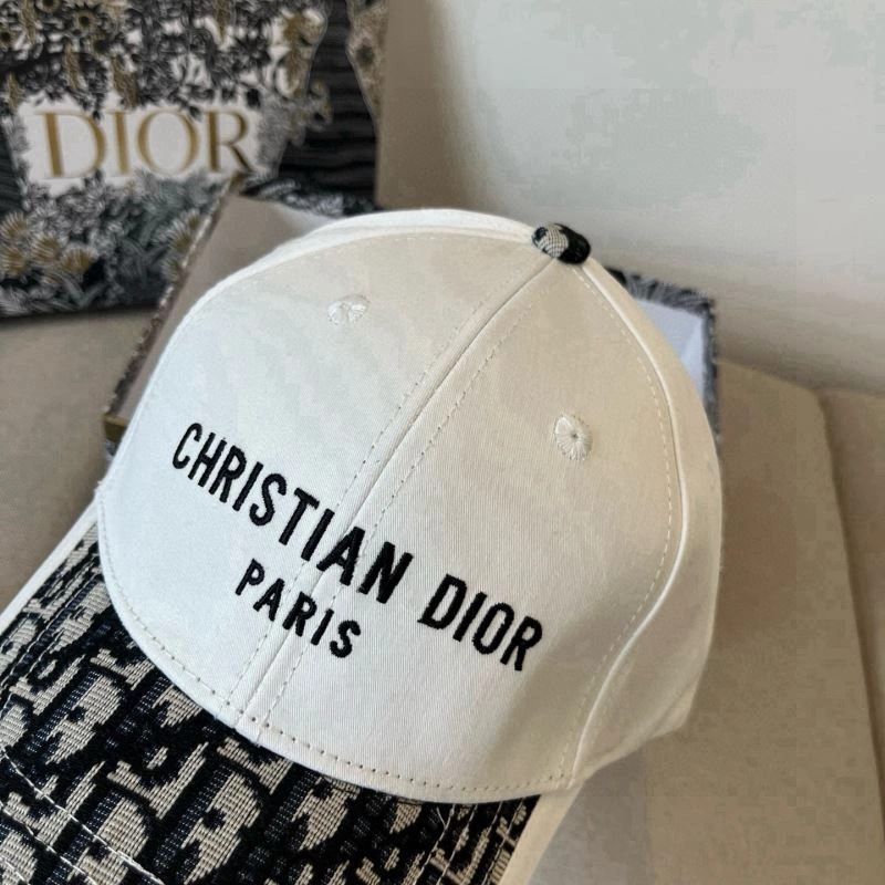 Christian Dior Caps GoAnywhere 259235