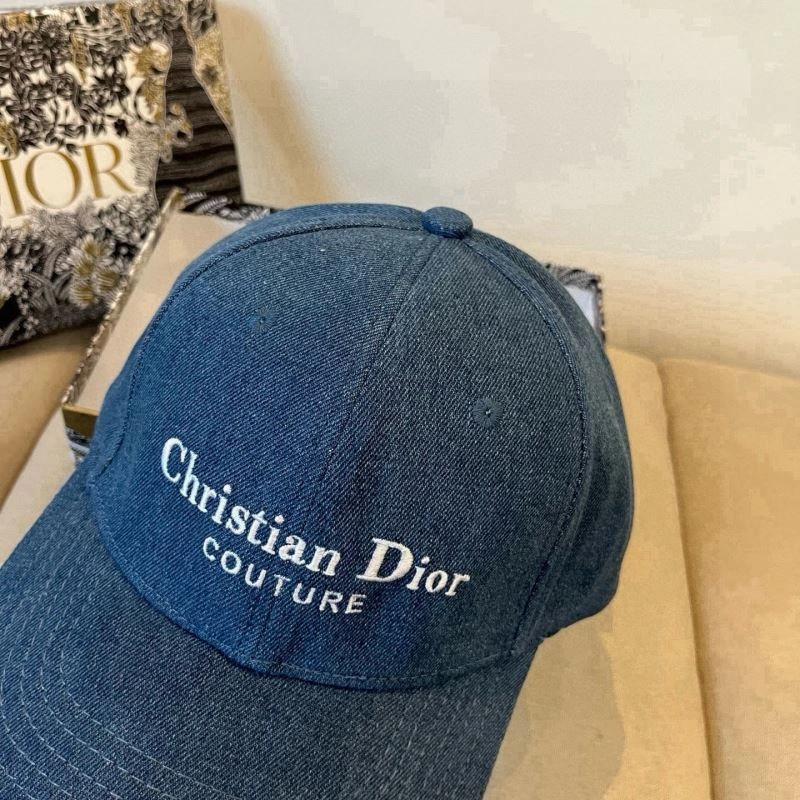 Trendsetting Christian Dior Caps 259225