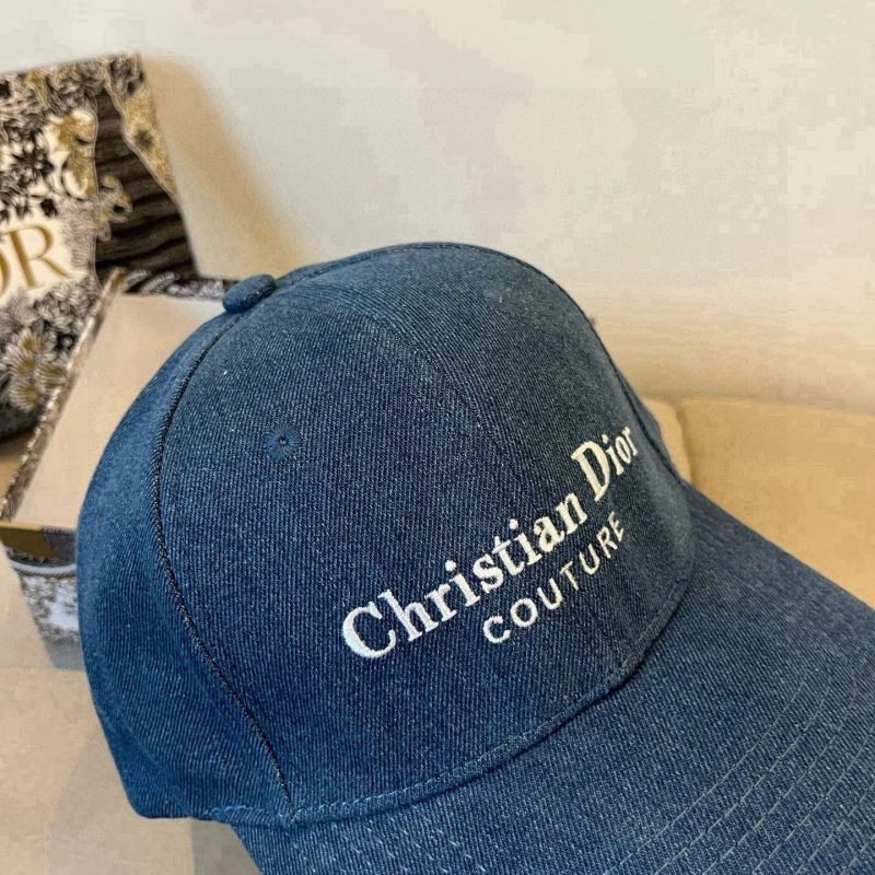 Trendsetting Christian Dior Caps 259225