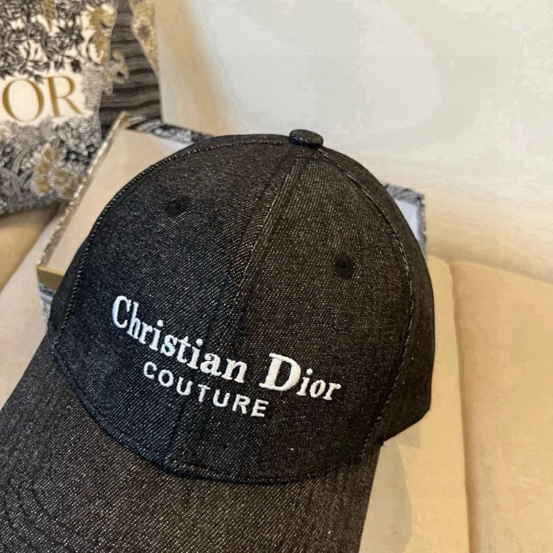 Christian Dior Caps GoAnywhere 259216
