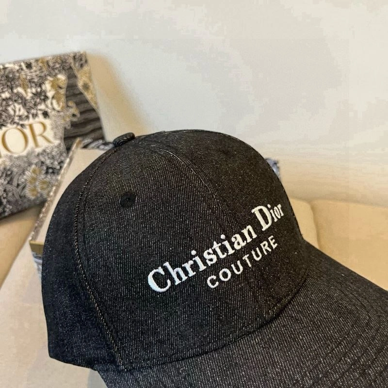 Christian Dior Caps GoAnywhere 259216