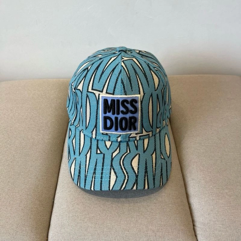 Minimalist Christian Dior Caps 259229