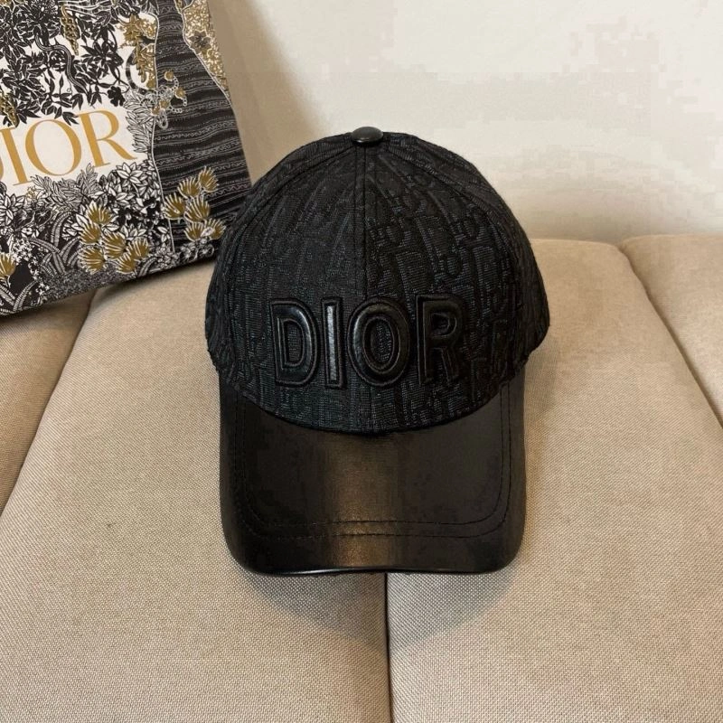 Christian Dior Caps Trendy 259219