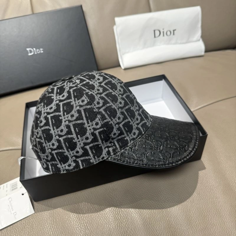 Christian Dior Caps UrbanChic 259227