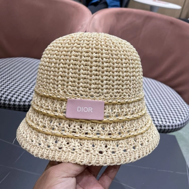 Christian Dior Caps WellDesigned 259233