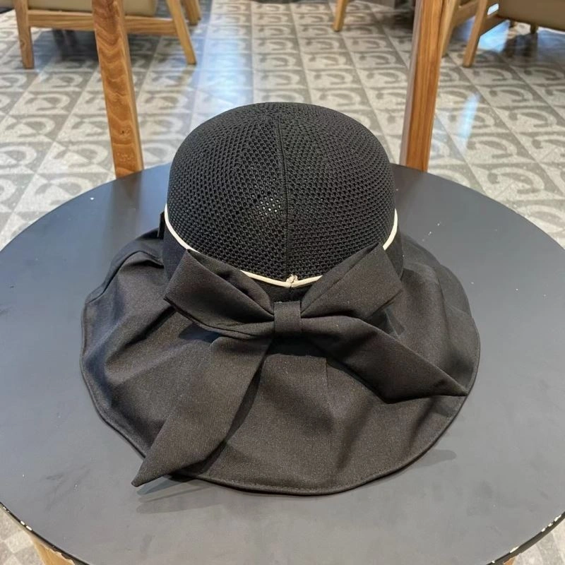 Christian Dior Caps Minimalist 259200
