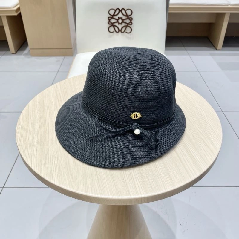 Christian Dior Caps Practical 262236