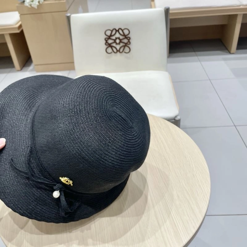 Christian Dior Caps Practical 262236