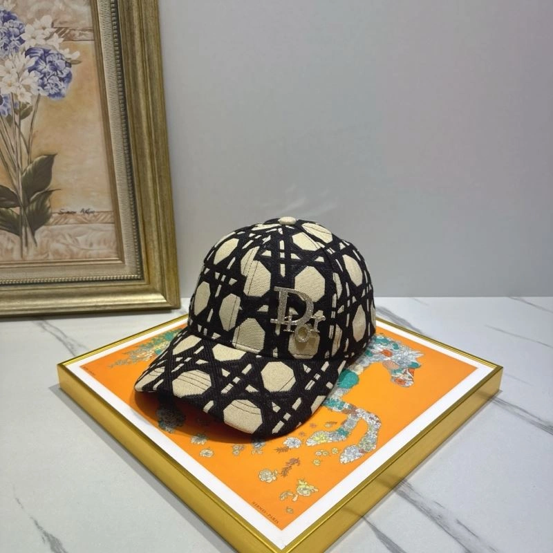 Christian Dior Caps FreshLook 262232