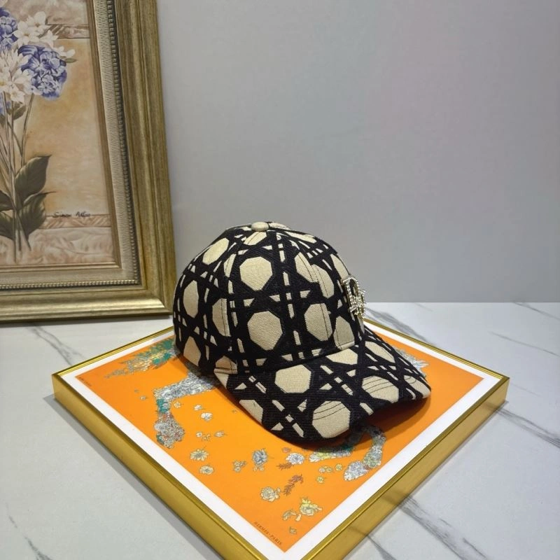 Christian Dior Caps FreshLook 262232