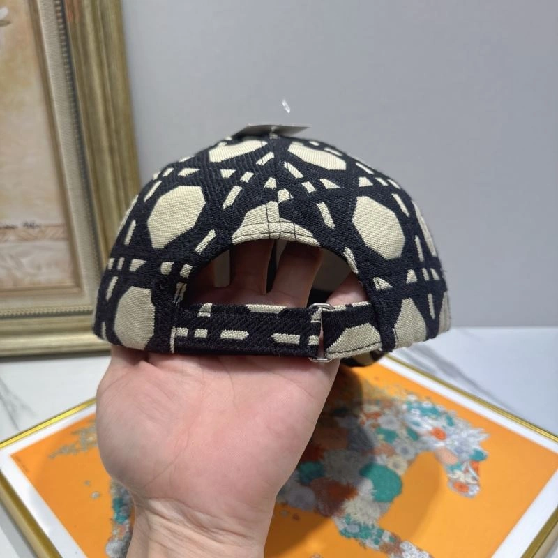 Christian Dior Caps FreshLook 262232