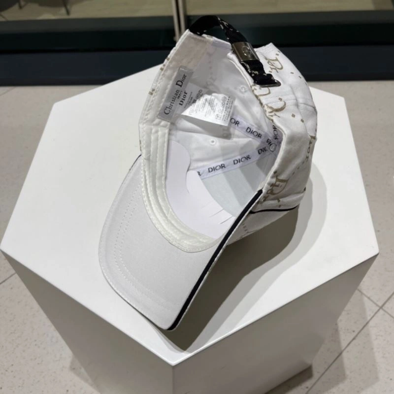 Christian Dior Caps HighQuality 262214