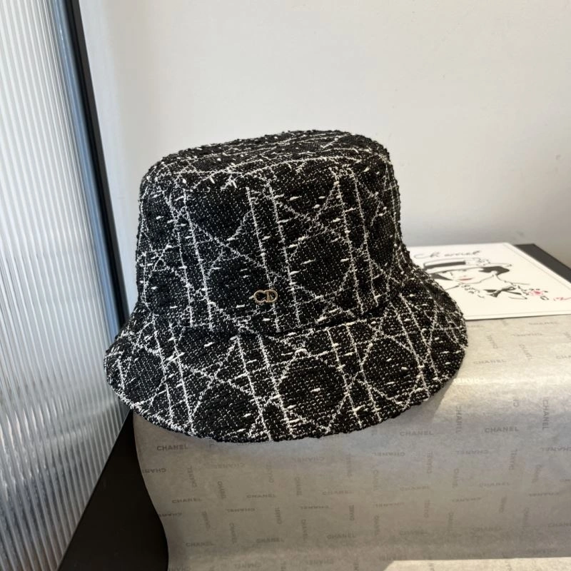 Christian Dior Caps AllSeason 262205