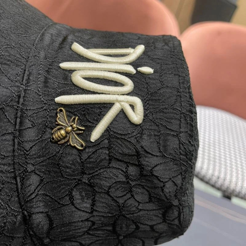 Christian Dior Caps Durable 262226