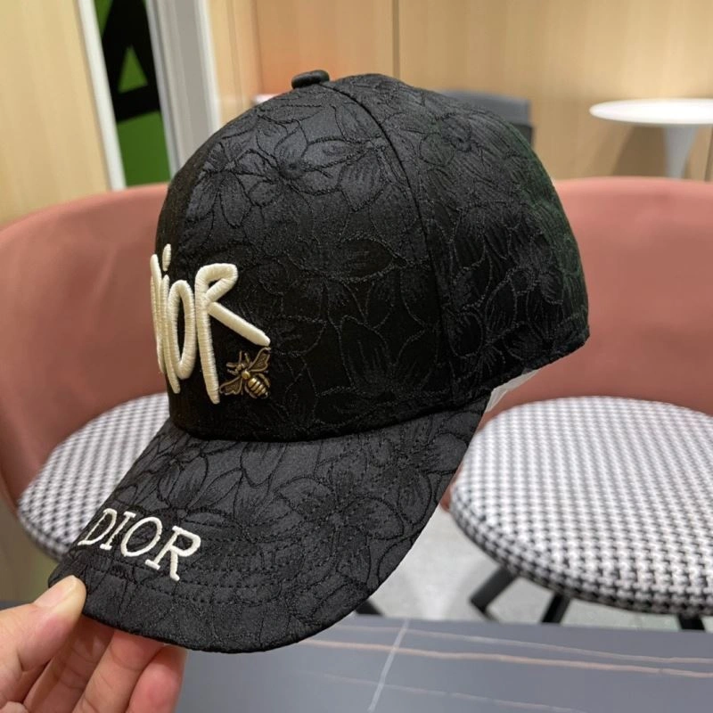 EyeCatching Christian Dior Caps 262228