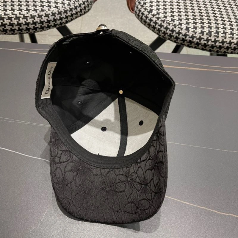 EyeCatching Christian Dior Caps 262228