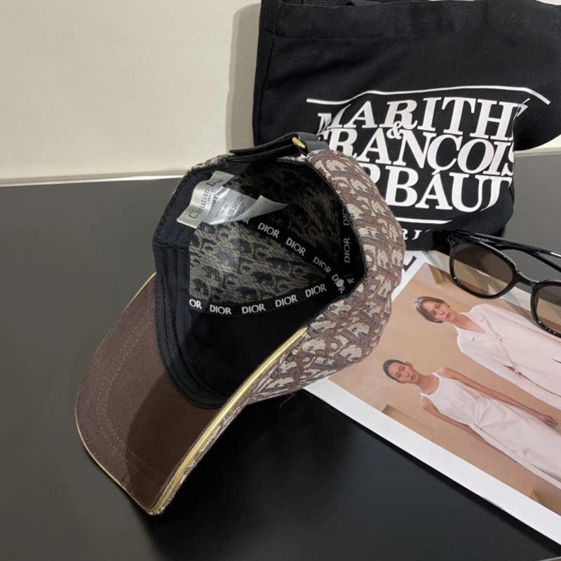 OnTrend Christian Dior Caps 262217