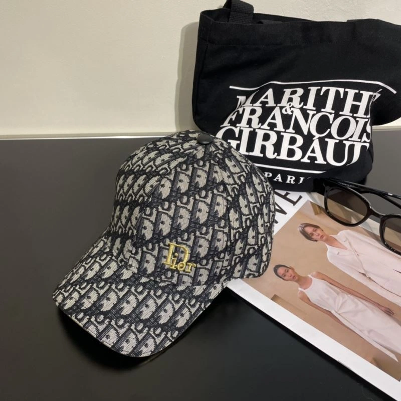 Christian Dior Caps Durable 262211