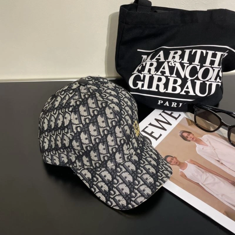 Christian Dior Caps Durable 262211
