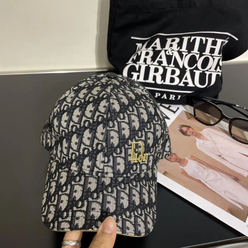 Christian Dior Caps Durable 262211