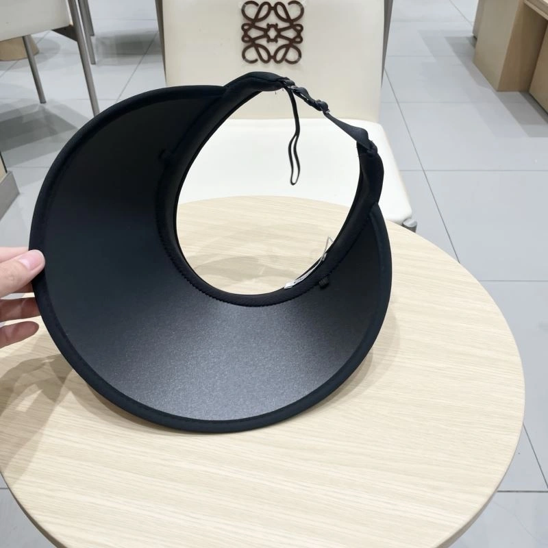 Christian Dior Caps Fashionable 262202