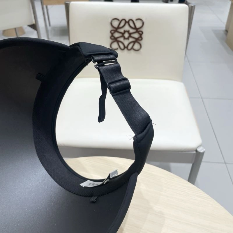 Christian Dior Caps Fashionable 262202