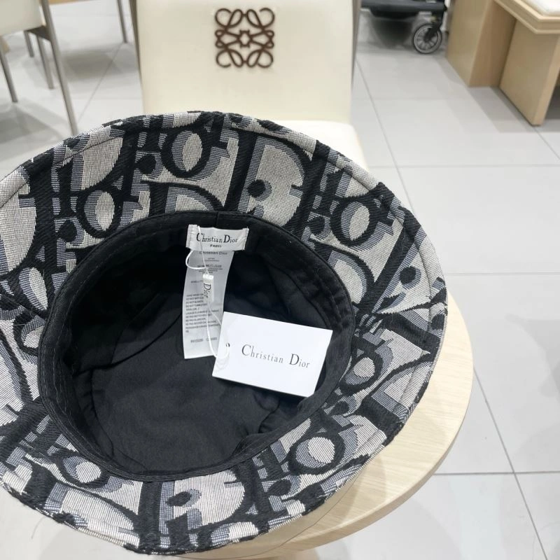 Unique Christian Dior Caps 262212