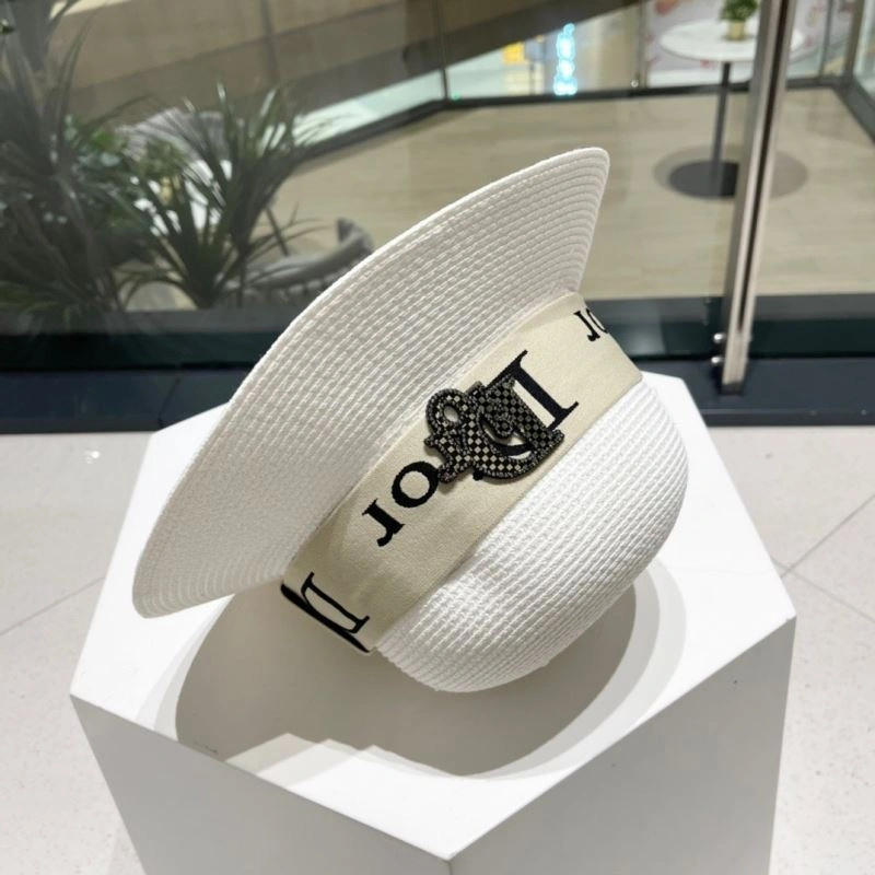 Trendsetting Christian Dior Caps 262215