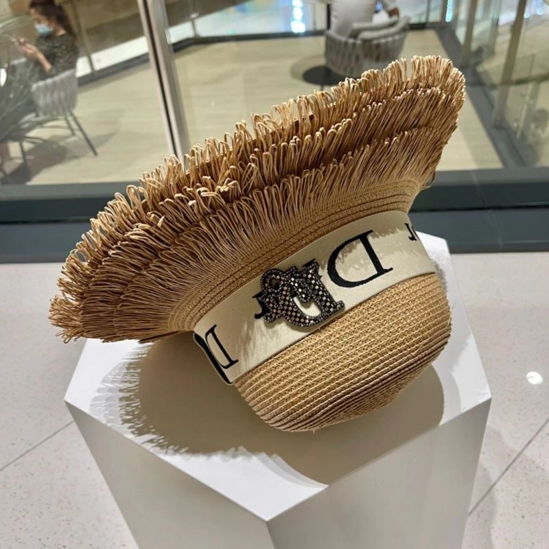Christian Dior Caps Practical 262184