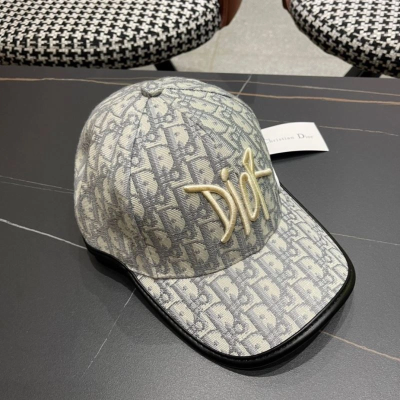 Christian Dior Caps OnTrend 262185