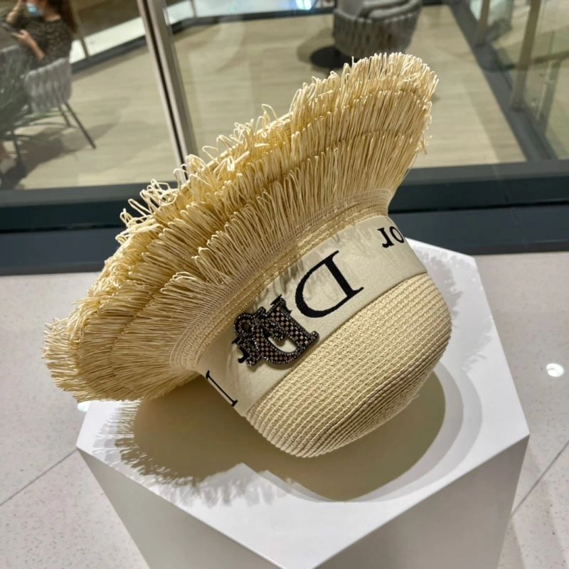 Effortless Christian Dior Caps 262159