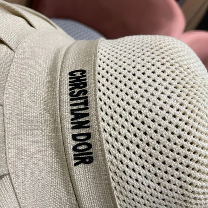 Christian Dior Caps SmartChoice 262183