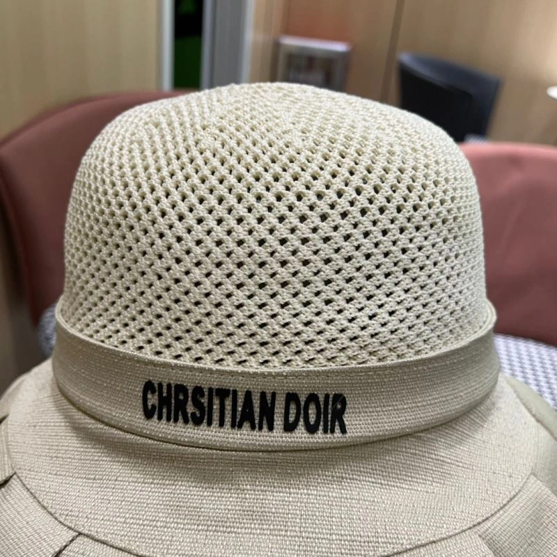 Christian Dior Caps SmartChoice 262183