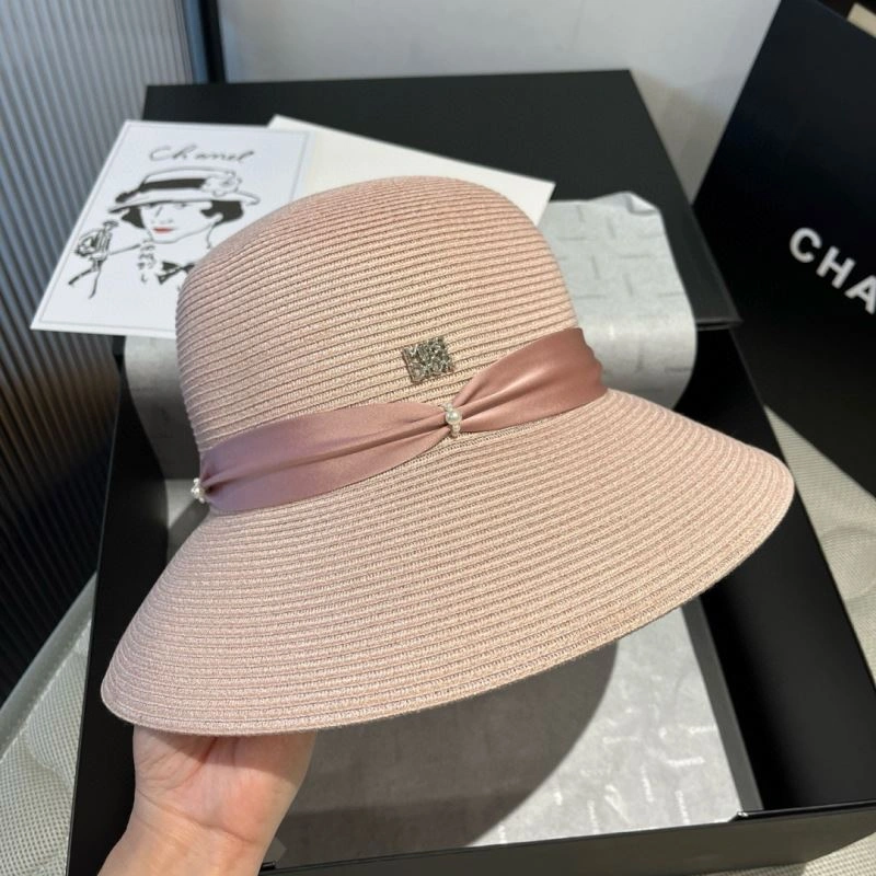 Trendsetting Christian Dior Caps 262168