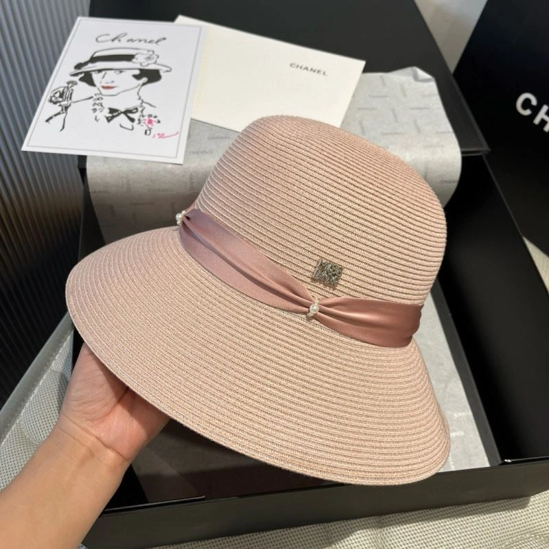 Trendsetting Christian Dior Caps 262168