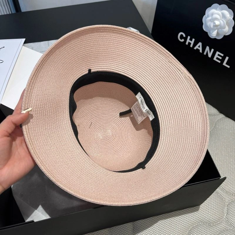 Trendsetting Christian Dior Caps 262168
